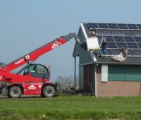 Solar Panel Installation Reading
